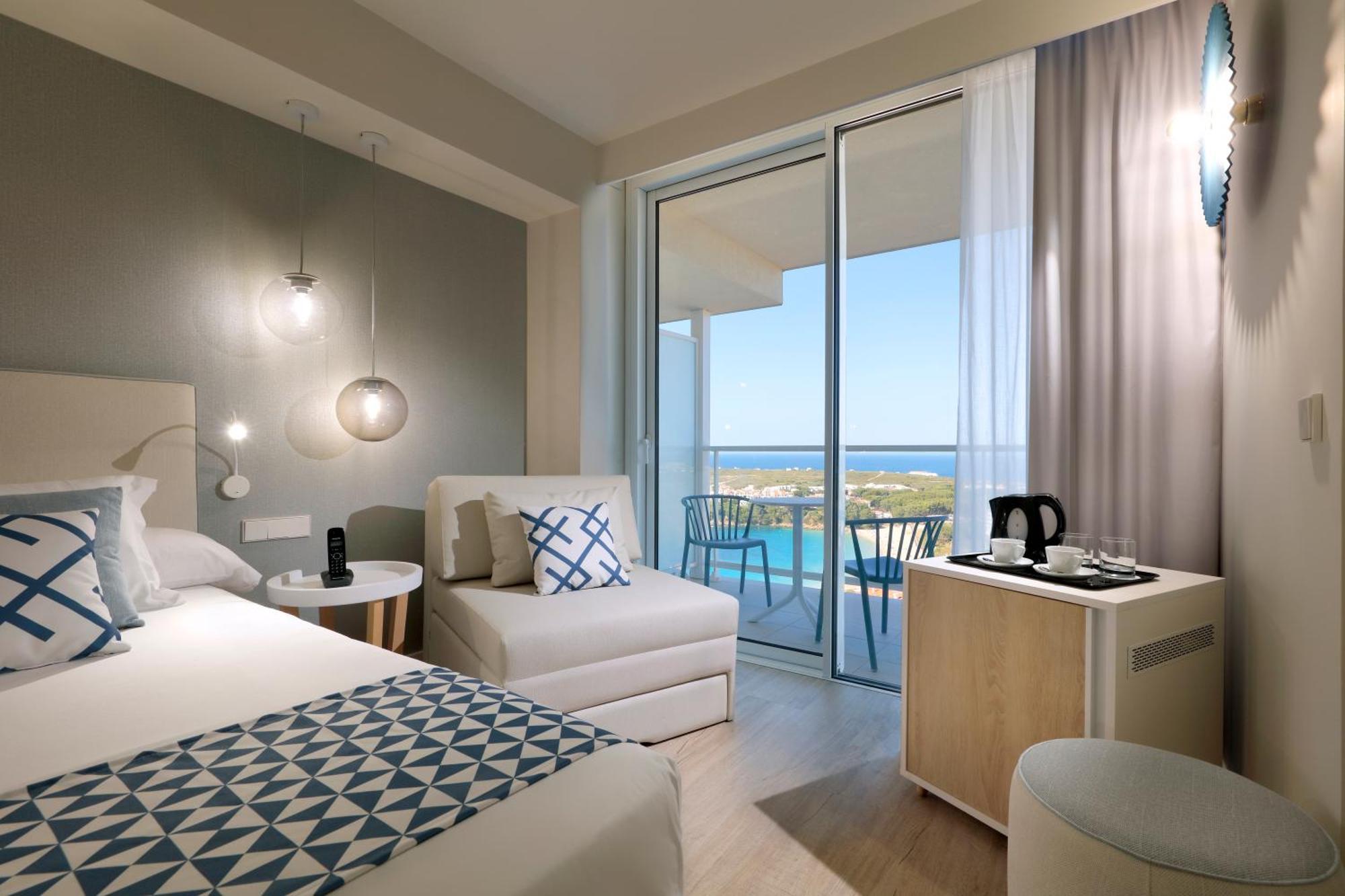 Camere Comunicante con Vista Mare (4 Adulti)